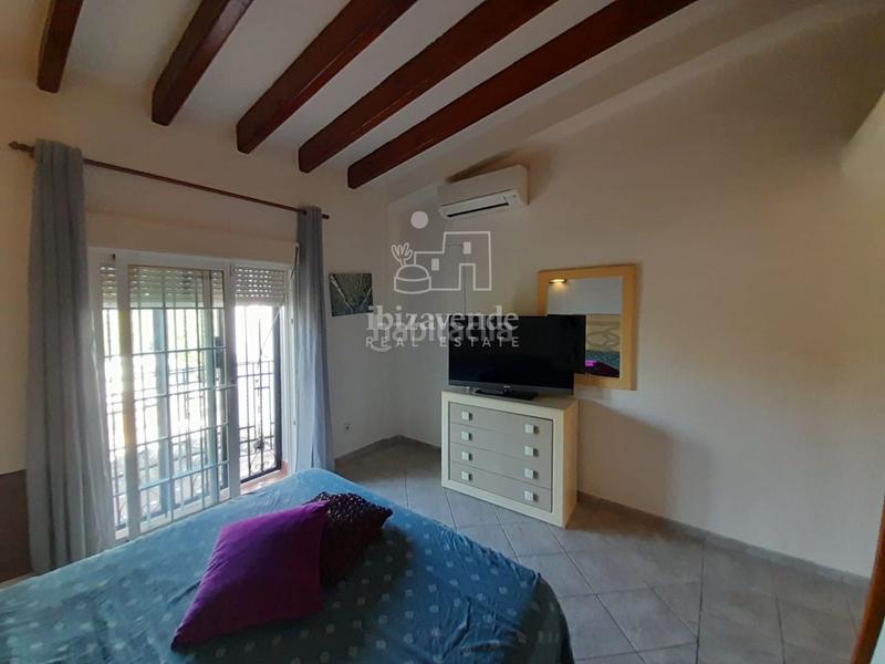 Foto 84000e85-bc90-47da-8157-7ef3790a2d28. Chalet mit parking pool in Santa Eulària des riu Santa Eulària