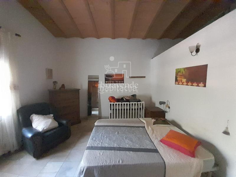 Foto b908b6e0-1274-4756-b58b-86ea83d8e8a4. Chalet mit parking pool in Santa Eulària des riu Santa Eulària