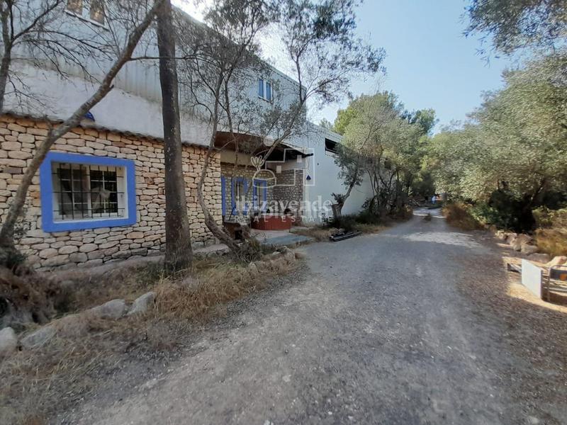 Foto c44eac1f-c32a-4f36-8a13-103f17495b37. Chalet mit parking pool in Santa Eulària des riu Santa Eulària