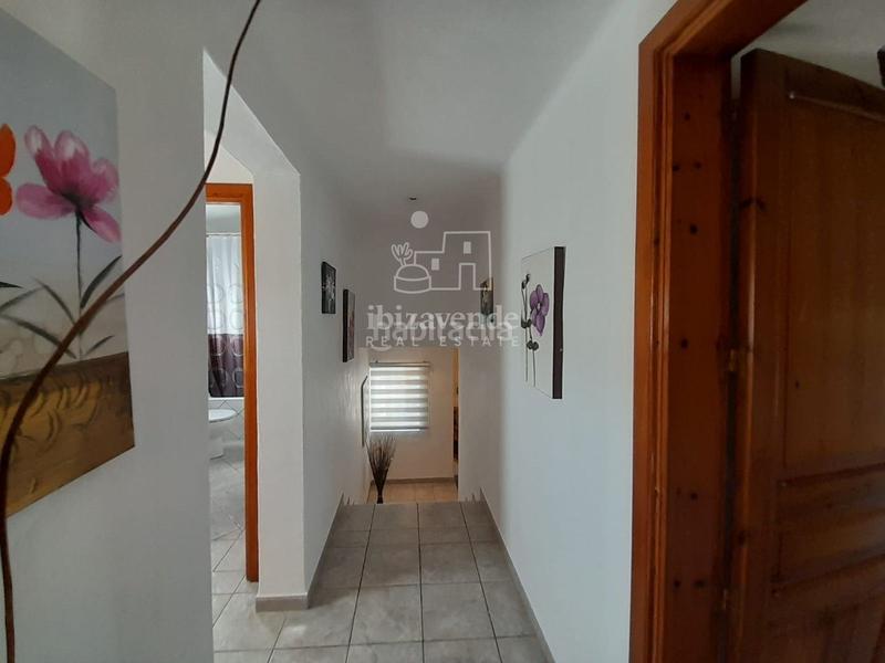 Foto d04e18c1-bbd2-4c6c-b141-310aa9a4af5c. Chalet mit parking pool in Santa Eulària des riu Santa Eulària