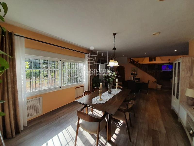 Foto d7c21cef-fe45-4f64-8835-a14077ff5d49. Chalet mit parking pool in Santa Eulària des riu Santa Eulària