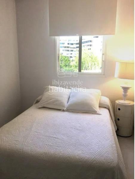 Foto dd416491-783d-435b-a3d4-2ff6a2af9d84. Alquiler piso apartamento anual en marina botafoch en Ibiza