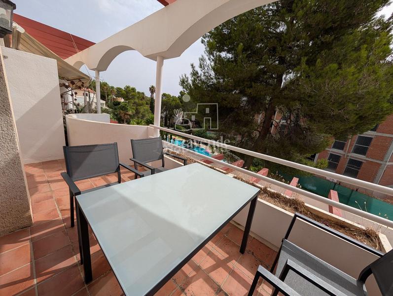 Foto 94dc9be7-ac40-4fe7-82a9-ff1864afb1be. Alquiler piso apartamento con vistas a la piscina en cala llenya urbanización la joya, para 11 meses en Santa Eulària