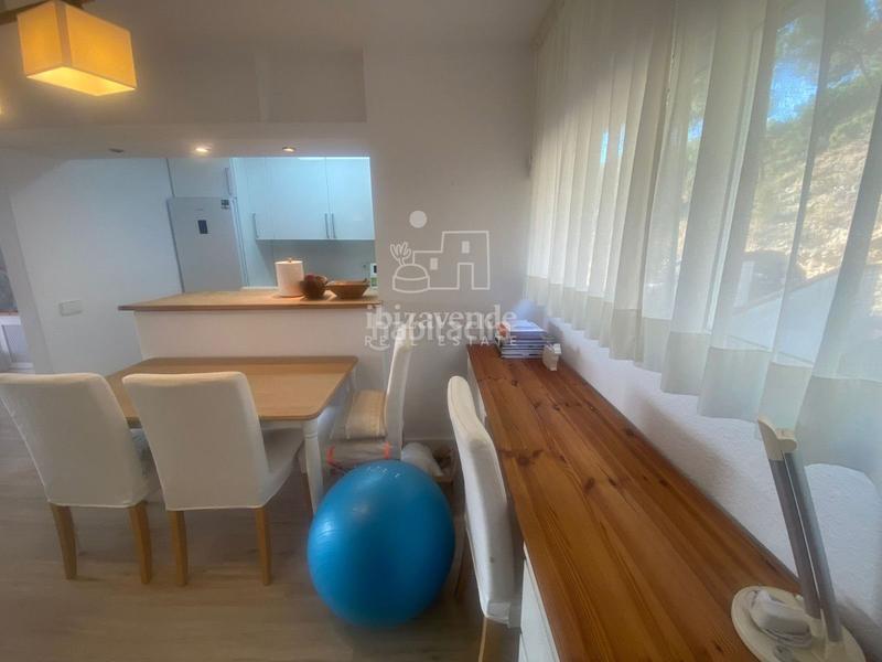 Foto 44b239d4-32bf-42c1-9ae9-04a5482e5afc. Ático exclusivo ático con terraza privada y vistas al mar en valverde en Santa Eulària