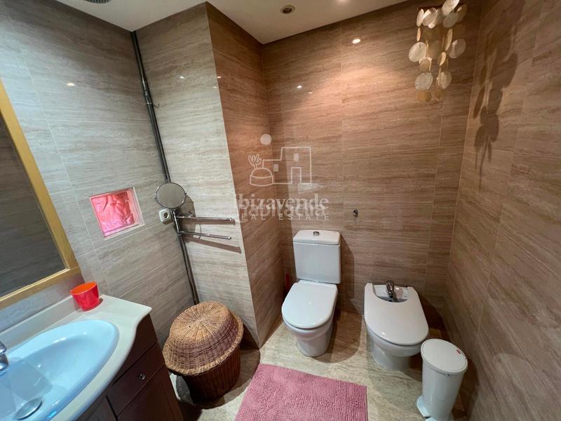 Foto 1da9d030-6804-4886-ba92-12628d9e4a97. Affitto appartamento con riscaldamento parcheggio piscina in Santa Eulària