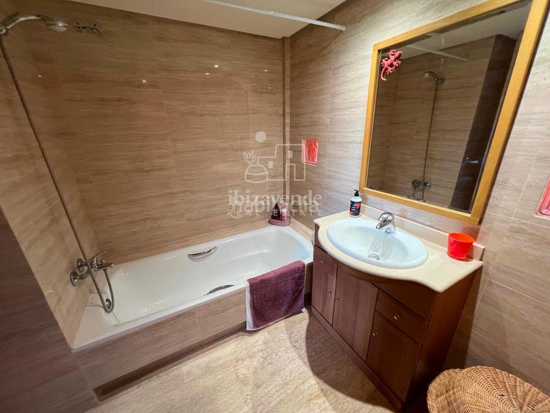 Foto 59ad9638-1275-428f-bfdb-8ae979980310. Rent flat with heating parking pool in Roca Llisa Santa Eulària