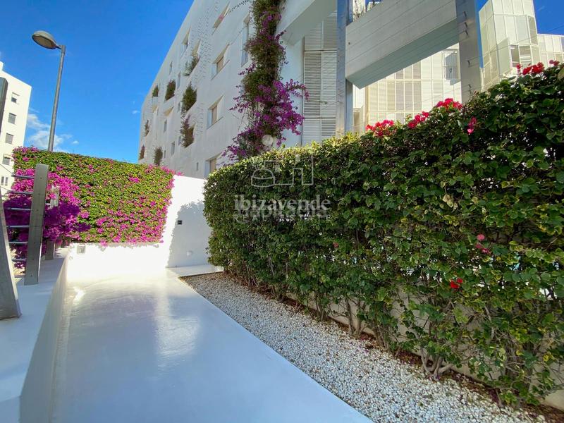 Foto c30b42d0-3725-47dd-afde-0e1db562ff5f. Appartamento con riscaldamento piscina in Marina Botafoc-Talamanca Ibiza