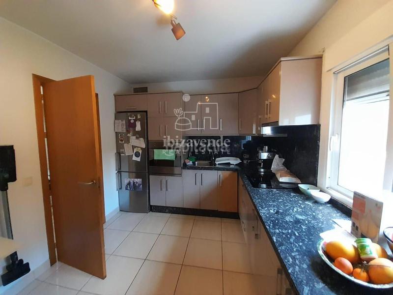 Foto b0a388e3-3ca6-43c0-9e8c-c5fb22ab8bcb. Chalet autenticidad ibicenca con comodidad moderna en es novells santa eulalia en Santa Eulària