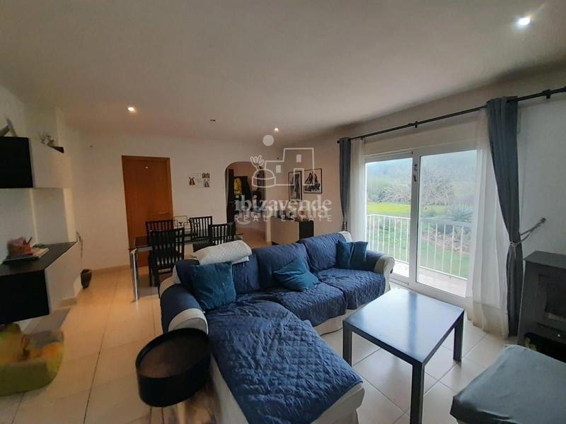 Foto b5323133-4e92-4371-aec6-24032f91624b. Chalet autenticidad ibicenca con comodidad moderna en es novells santa eulalia en Santa Eulària