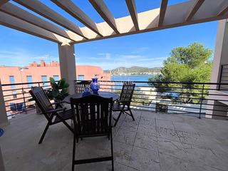 Maison jumelée  Mola. Exclusiva casa adosada en illa plana con vistas al mar