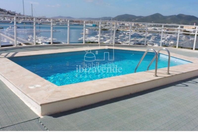 Foto 09bf49e3-3b1d-440b-8c86-512cda51397d. Appartement avec chauffage parking piscine dans Marina Botafoc-Talamanca Ibiza