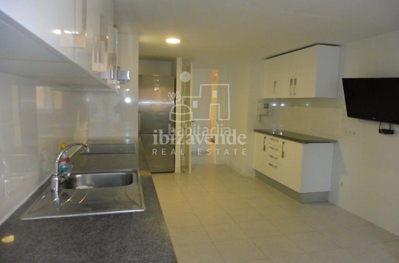 Foto 3666524a-0849-4586-a50a-3b6b67bf374b. Appartement avec chauffage parking piscine dans Marina Botafoc-Talamanca Ibiza