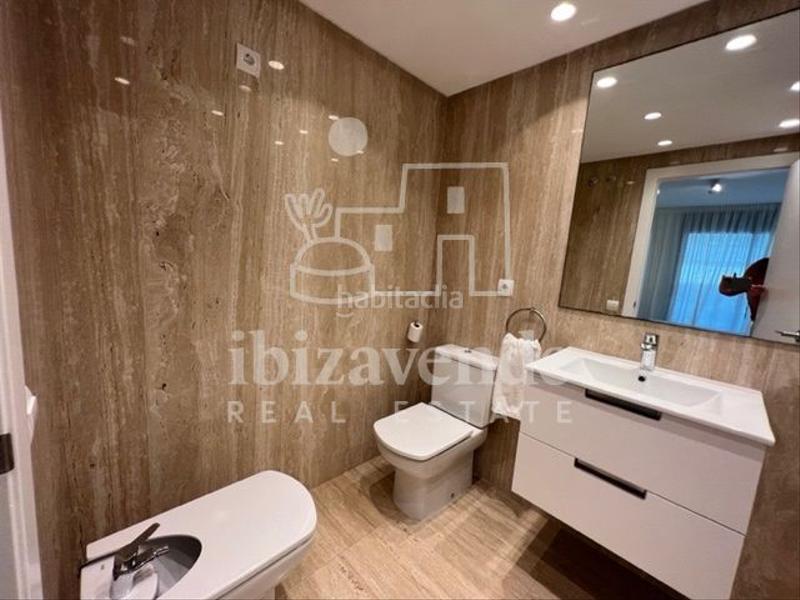 Foto edfecc70-3b51-4384-9731-fde1ed60dd0e. Pis amb calefacció aparcament piscina a Marina Botafoc-Talamanca Ibiza