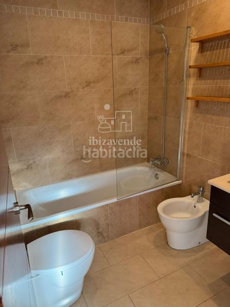 Foto ab8fd39a-c876-48ae-977e-bc6438682207. Rent penthouse with heating parking in Jesús Santa Eulària