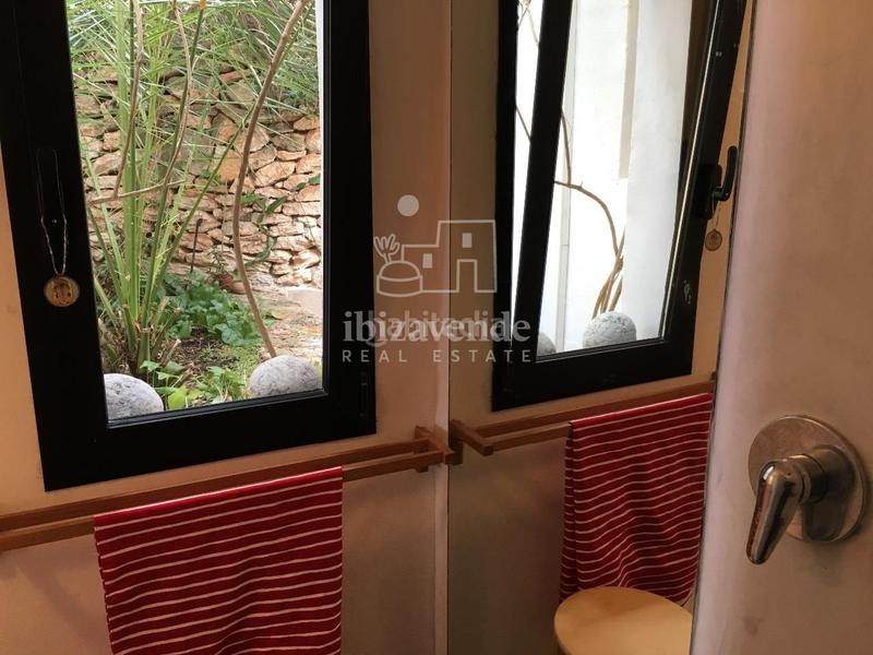 Foto 07ed86fc-10d1-4f5b-b693-79950b900c9e. Alquiler casa adosada se alquila bonito adosado en Roca Llisa. en Santa Eulària