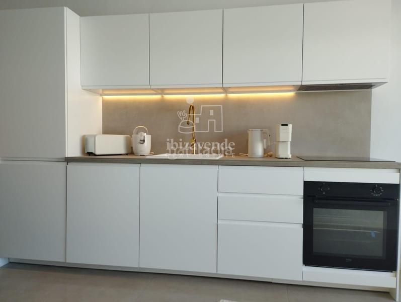 Foto 7ea5d7c9-5431-43f5-9197-b5cbab0dc4a7. Lloguer pis amb piscina a Santa Eulària des riu Santa Eulària