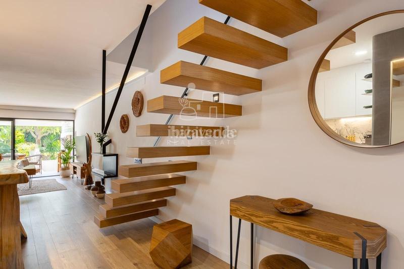 Foto 128900e6-f404-458d-9b66-d9ac5d7b6ae3. Dúplex exclusivo dúplex en Roca Llisa, santa eulalia en Santa Eulària