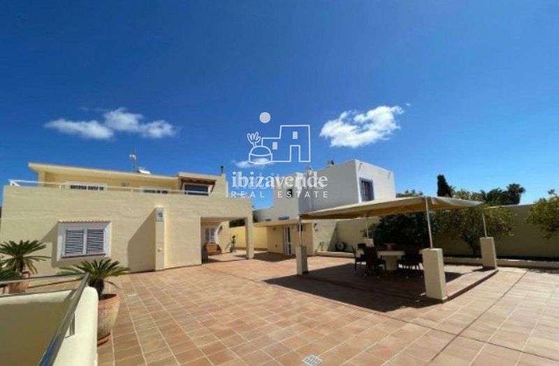 Foto 5264693d-38a7-4cf5-8874-37309adce6fa. Casa amb piscina a Santa Gertrudis Santa Eulària