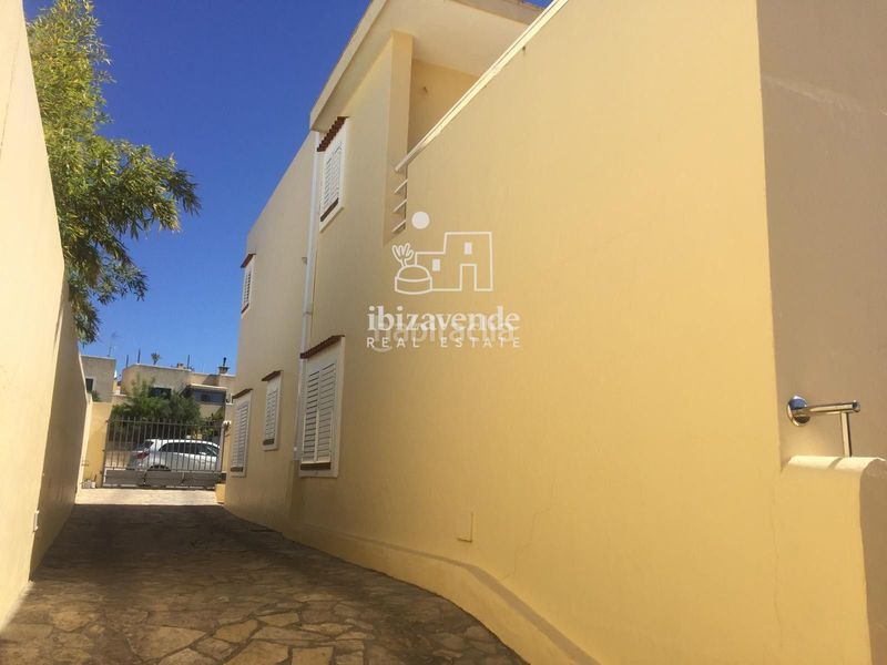 Foto c0cb1de8-a80d-41c7-abb2-804b569b6e28. Casa amb piscina a Santa Gertrudis Santa Eulària