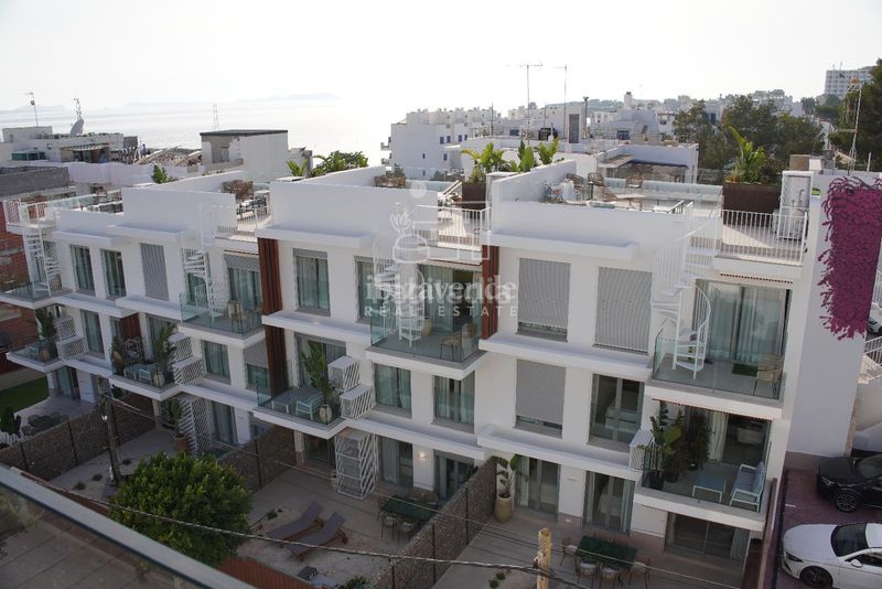 Foto 58dbf35a-ece5-4fd8-b327-afba0dcf5604. Miete etagenwohnung mit heizung parking pool in Sant Antoni de Portmany