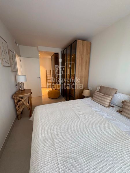 Foto e11ed144-17d4-45b6-9190-c1465f3ab235. Miete etagenwohnung mit heizung parking pool in Sant Antoni de Portmany