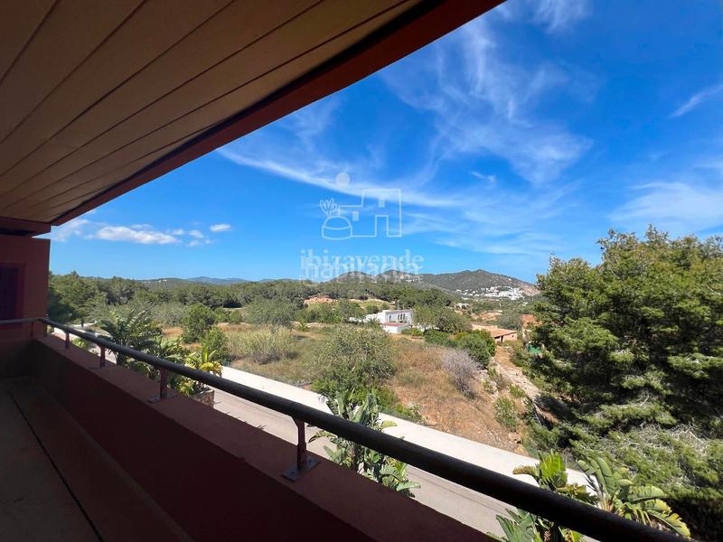 Foto 323a5b7e-445a-4483-aeed-fc0d7595b880. Alquiler piso apartamento en la exclusiva urbanización Roca Llisa en Santa Eulària