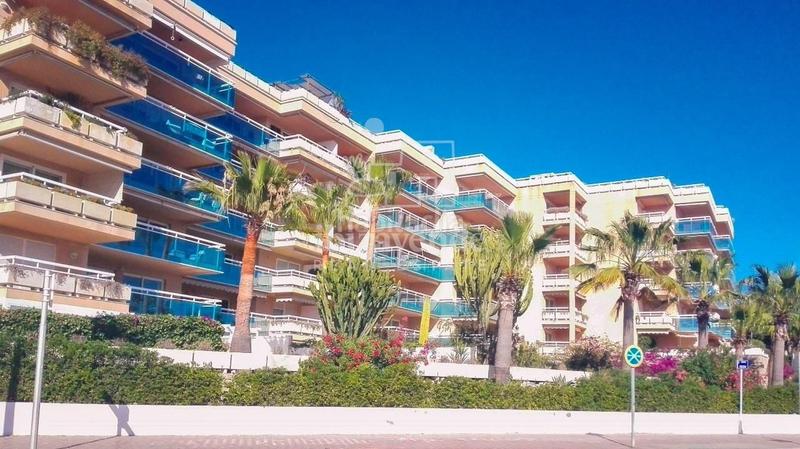 Foto 5ea61787-6166-4df8-9def-a25b3138a635. Lloguer pis amb calefacció piscina a Marina Botafoc-Talamanca Ibiza