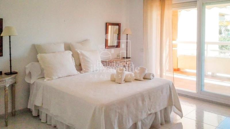 Foto 28218087-aa95-4de0-a026-24391a0f43f8. Location appartement avec chauffage piscine dans Marina Botafoc-Talamanca Ibiza