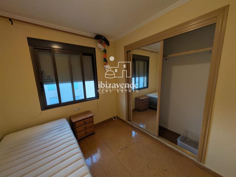 Foto 71e90e48-ef6a-44d0-b5e9-2c119fb7e93b. Location appartement dans S´Eixample-Can Misses Ibiza