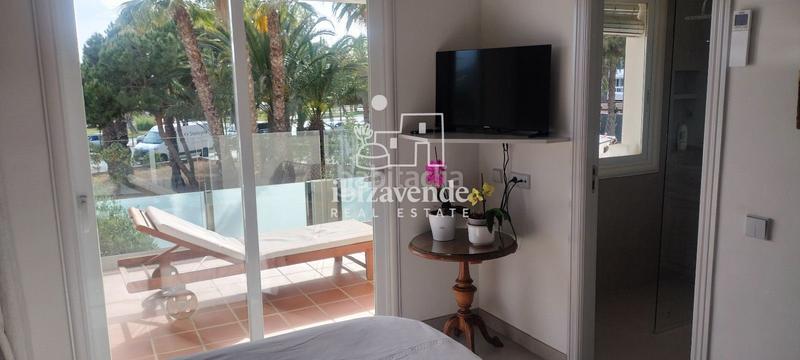 Foto d7b08c57-f3a7-4568-857f-9ff54e05f029. Lloguer pis amb calefacció aparcament piscina a Marina Botafoc-Talamanca Ibiza