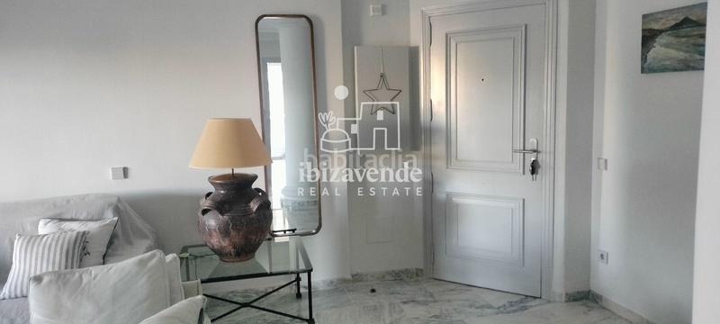 Foto 72d689a5-2eec-418c-8cdd-8eca86891dd2. Location appartement avec chauffage parking piscine dans Ibiza