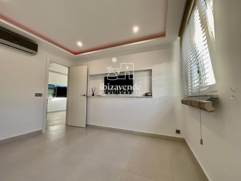 Foto d2c70ad3-0ffd-4d3f-b275-401b738c2154. Affitto appartamento con riscaldamento parcheggio piscina in Ibiza