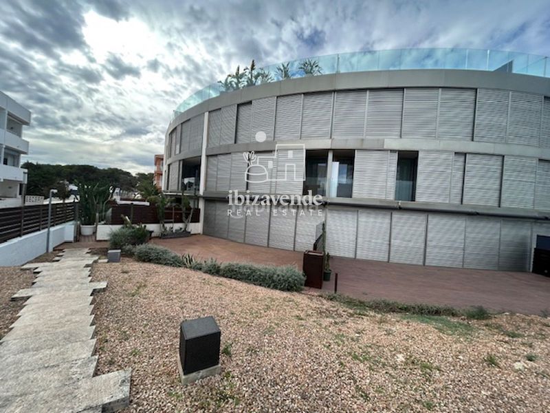 Foto 9181d6dd-dc9d-4ab3-b4ab-95bf22d86351. Pis amb aparcament a Formentera