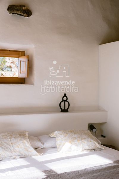 Foto 186d02ab-ec00-4d2b-8094-0c0fb7a63c97. Lloguer xalet amb calefacció aparcament piscina a Sant Joan de Labritja