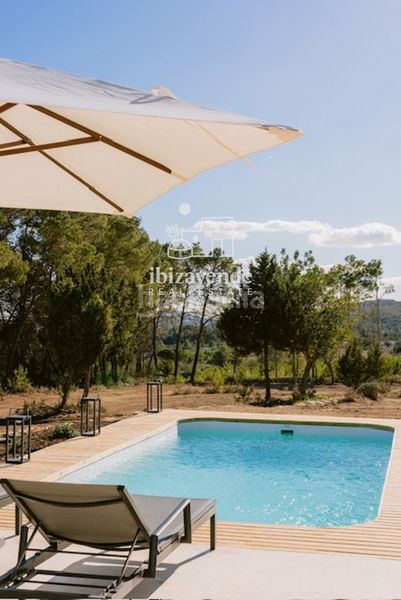 Foto b086de80-2ac1-49a6-99d4-fb737309b854. Lloguer xalet amb calefacció aparcament piscina a Sant Joan de Labritja