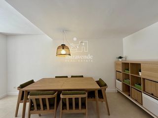 Rent Flat  Lugo. Bonito piso bajo con jardín en cala de bou.