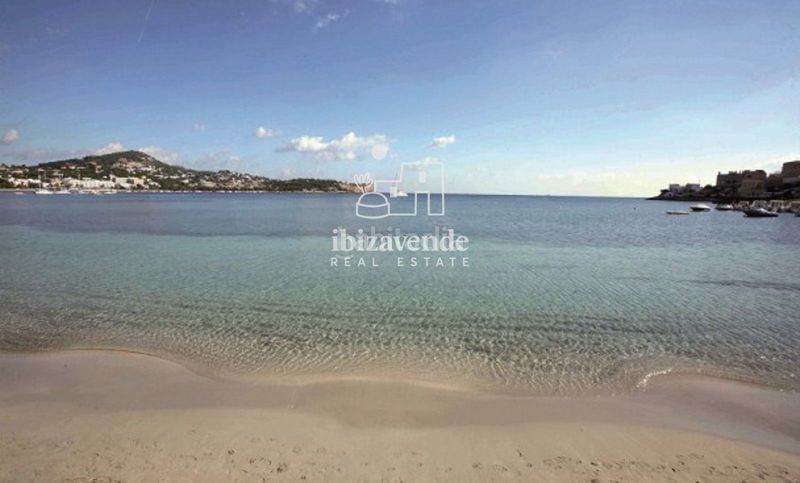 Foto 3d1286ab-ada2-4cf3-9c1f-cad43dd54d52. Pis a Marina Botafoc-Talamanca Ibiza