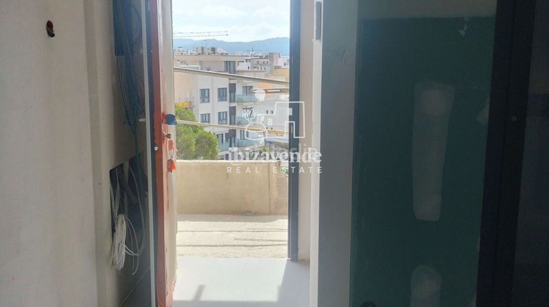 Foto a4fb90ef-f53f-47c4-883e-c1e735c8c74f. Penthouse with parking pool in Sant Antoni de Portmany