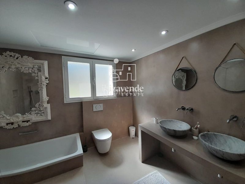 Foto 6d9cef89-c3ca-4744-a0bb-5ff85e76b3e2. Casa amb calefacció aparcament piscina a Santa Eulària des riu Santa Eulària