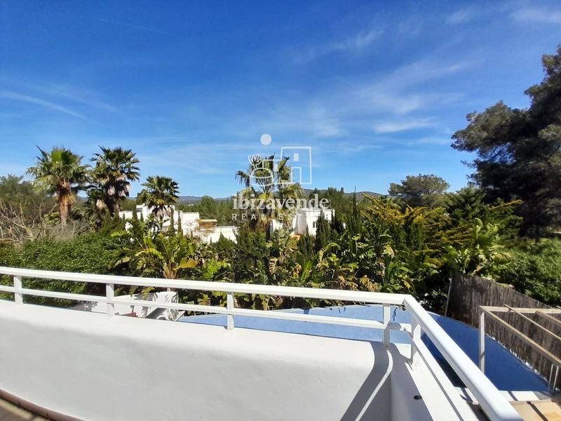 Foto 72d1fee9-da0e-41c6-a6e4-37bcb6222c44. Casa amb calefacció aparcament piscina a Santa Eulària des riu Santa Eulària