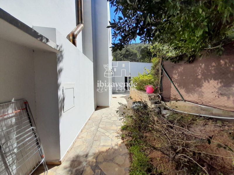 Foto 8e4b4d93-f010-473a-a310-995ac4146e4b. Casa amb calefacció aparcament piscina a Santa Eulària des riu Santa Eulària