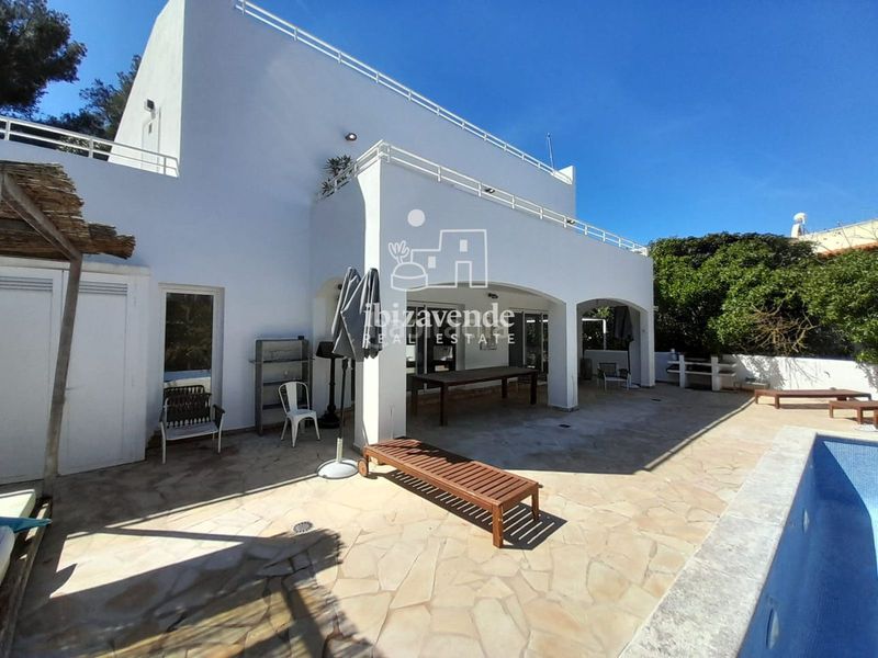 Foto a0b7414f-bc05-4e68-a265-f6979eb706bb. Casa amb calefacció aparcament piscina a Santa Eulària des riu Santa Eulària