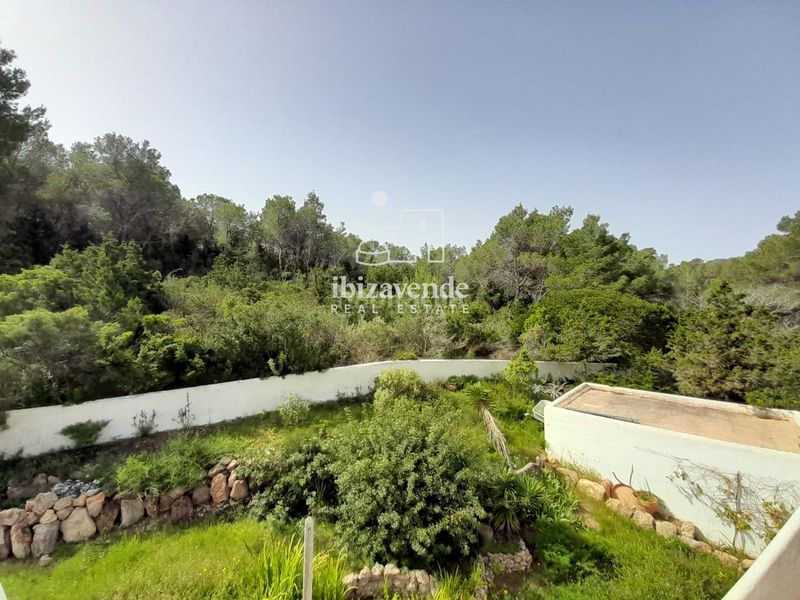 Foto 0d56d4ef-804e-4ecc-8b9a-592a9b1612c3. Casa amb aparcament piscina a Sant Carles Santa Eulària