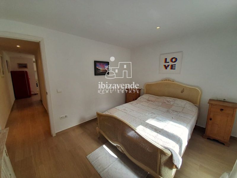 Foto 3653b622-9f47-46db-8eca-9a968c9faa8c. Casa amb aparcament piscina a Sant Carles Santa Eulària