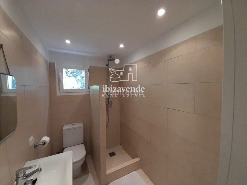 Foto 696c0efb-2fd2-4f61-80e1-66bfc3806933. Casa amb aparcament piscina a Sant Carles Santa Eulària