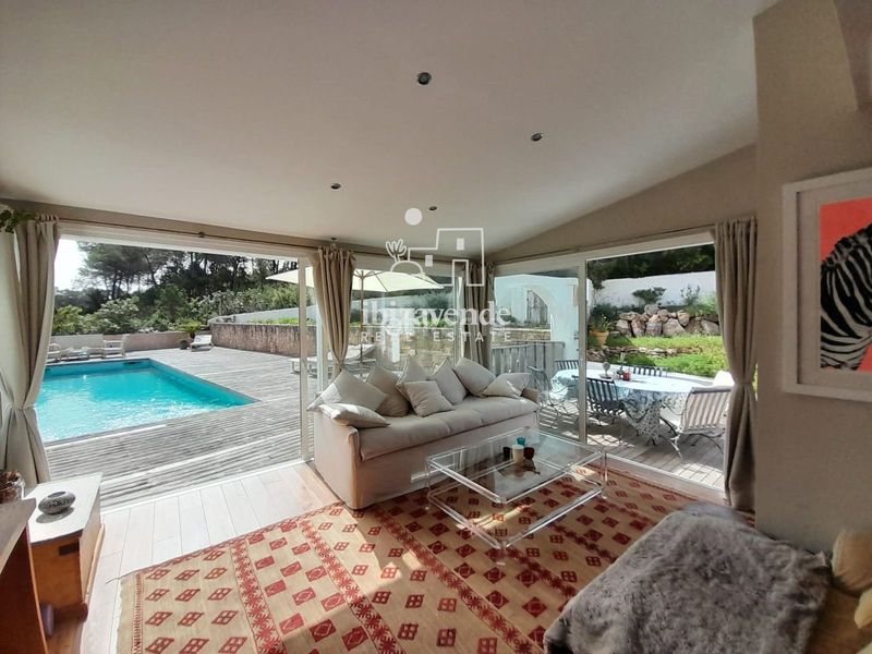 Foto b2a0a3fe-371d-4f04-a451-d5fe9d0c3059. Casa amb aparcament piscina a Sant Carles Santa Eulària