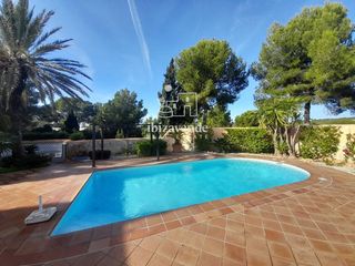 Lloguer Casa  De la cala tarida. Magnífica casita con piscina en cala tarida