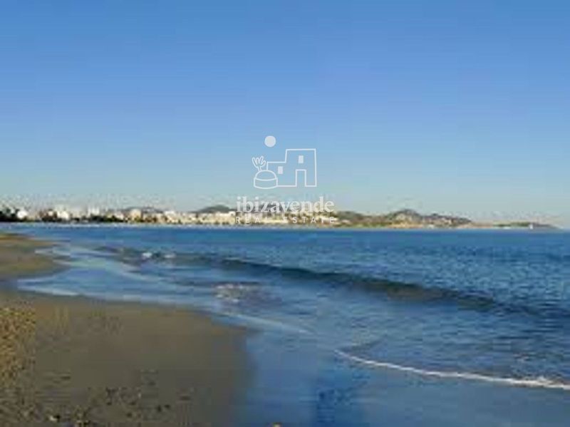 Foto 7ddbf8b4-ffe8-4cf8-94d3-c8d4ce920d11. Rent flat with parking pool in Ses Figueretes - Platja d'en Bossa - Cas Serres Ibiza