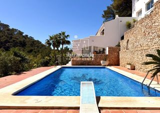 House  Circunvalacio. Adosado con vistas al mar en can furnet