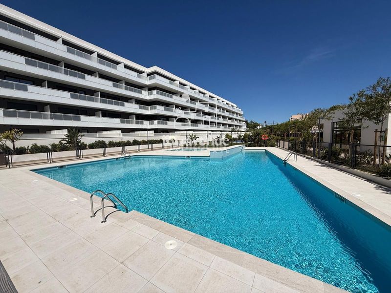 Foto 3af17a52-e31c-4ee9-8987-845aafb6a9cb. Lloguer pis amb piscina a Ses Figueretes - Platja d'en Bossa - Cas Serres Ibiza